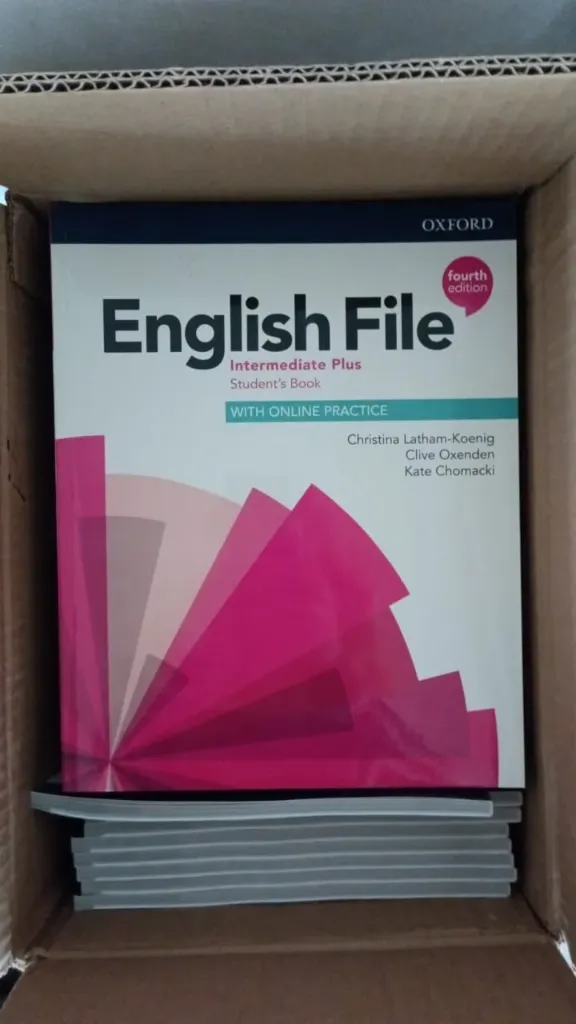 ENGLISH FILE 4E INTERMEDIATE PLUS SB WITH ONLINE PRACTICE
